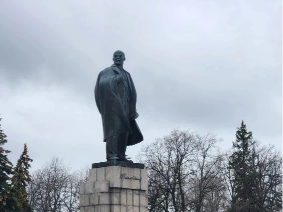 ЕГО ИМЯ НОСИТ НАША ГИМНАЗИЯ ЕГО ИМЯ НОСИТ НАША ГИМНАЗИЯ.
